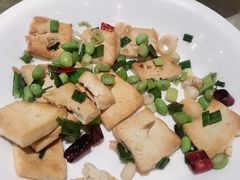 蒜苗烧豆腐-老客站酒楼(金花南路店)