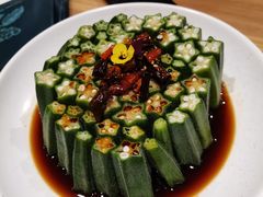 -山楂树融合菜餐厅