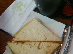 -星巴克臻选(青岛麦凯乐分店)