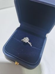 -LightOnly·培育钻石婚戒定制(天坛店)