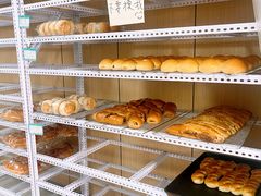 -秀云俄罗斯列巴屋(军星小区店)