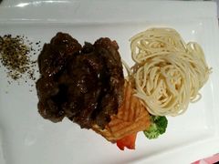 -伯顿西餐厅(厚街香榭丽店)
