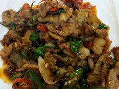 -鲁班小馆(政四街店)