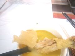 -鲜入围煮花胶鸡海鲜火锅