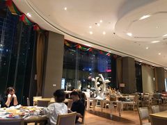 -威珀斯酒店·珀萃美食餐厅 | 海鲜刺身·现烤生蚝·特色烤肉