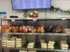 -白玉兰食品(中山公园龙之梦店)