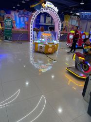 点击看大图 -开心巴士(世纪东方商业广场店)
