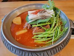 -喇喇排骨火锅·传统韩式脊骨汤(望京西园总店)