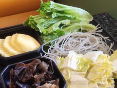 -一席地·本地鸡窝·杭帮鸡火锅(萧山银隆百货店)