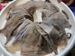 -东巴婆婆云南鱼豆花火锅(大东门店)