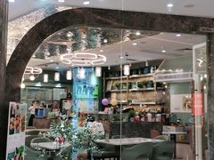 -丽莎沙拉轻食餐厅(国贸店)