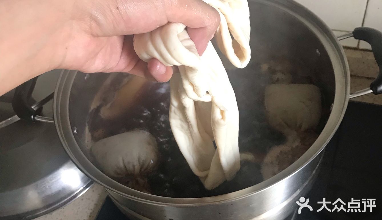 好吃的卤菜之【卤肥肠】