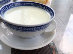 -周大娘牛乳(旧寨古村总店)