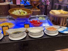 -亚龙湾希尔顿自助餐厅·海鲜·烧烤·沙滩BBQ·现场乐队
