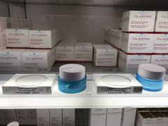 -日上免税店(三径路t3店)