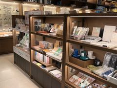 -茑屋书店(天目里店)