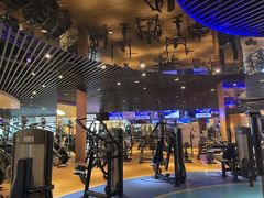 -康斐斯健身(银泰创意城店)