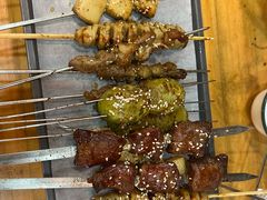 -亿牌牌东北烧烤(怀特店)