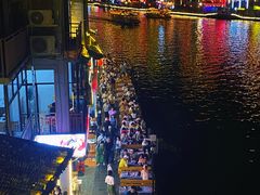-苗伯妈酸汤火锅