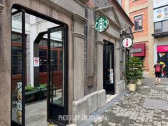 -星巴克臻选(上海今潮8弄店)