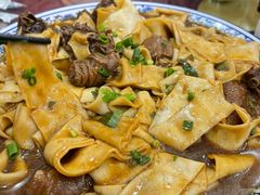 -壹阁胡羊焖饼(特色小吃街店)