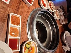 -烧肉一番·新韩式炭火烤肉(大岭山店)