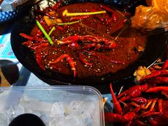 -沪小胖小龙虾(淮海中路旗舰店)