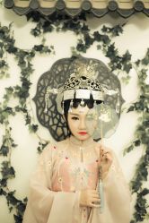 -九月鹰飞汉服摄影工作室