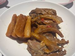 -谭厨中山传家菜.乳鸽.脆鲩鱼(华强北中航城店)