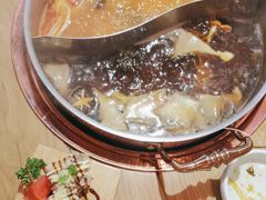-礼舍·和牛火锅·烤肉·料理餐厅(华茂店)