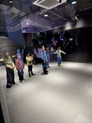 -CASTER跳舞俱乐部