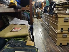 -FRANK STORE(巨鹿路店)