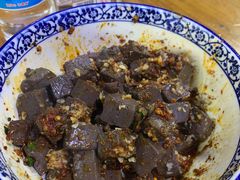 蒜子辣羊血-朱秀英梆梆肉葫芦头(琉璃街店)