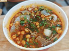 -江三王记牛杂馆(总店)