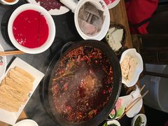 -纸盐河码头火锅(十八梯店)