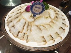 -东海怡品海鲜豆捞(舟宿夜江店)