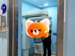 -茂菊口腔连锁(浦东南路店)