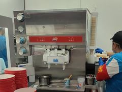 -DQ·蛋糕·冰淇淋(五棵松万达店)