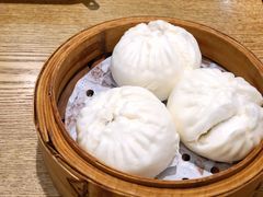 蜜汁叉烧包-赏点粤式点心(广州塔店)