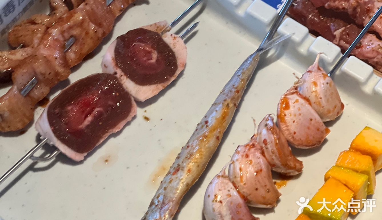 不用去呼伦贝尔也能吃上最地道的羊肉串🐑
