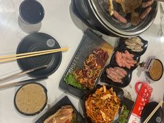 -啊美丽炭火烤肉(滑翔一店)