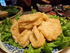 -尚尚仙·酸汤猪手·猪肚鸡火锅(华联万柳购物中心店)