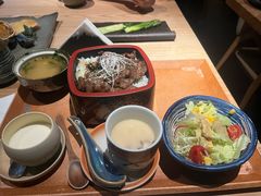 -本源食集 日式烧肉·炉端烧(东海缤纷店)