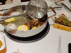 -八合里潮汕鲜牛肉火锅(上海汇智广场店)