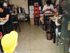 大堂-一品鲜鱼锅贴(人民一路店)
