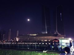 -南京眼步行桥