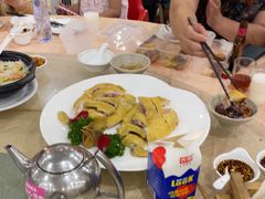 -鹏城人家海鲜酒家·23年老字号(较场尾店)