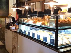 面包甜点陈列柜-仙峰天然面包(迎宾路店)