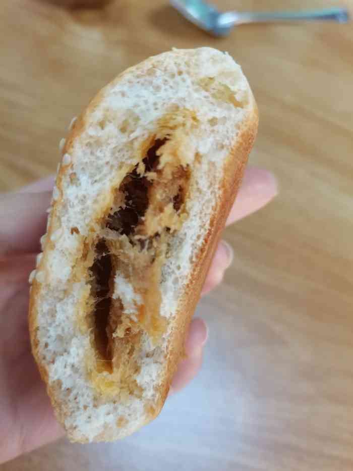 三里庵官亭路之心城这边算是合肥最热闹人气最旺的地段之一了吧所以