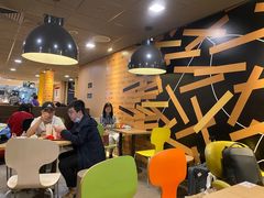 大堂-麦当劳(萧山国际机场T3航站楼店)